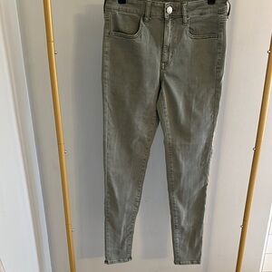 American Eagle Green Next Level Stretch Skinny Women's Jeans